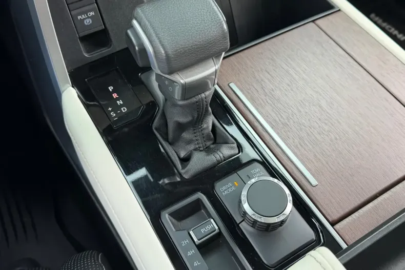 Toyota Tundra din 2023 cu 28.500 km - oferta TOY187898 - foto 32