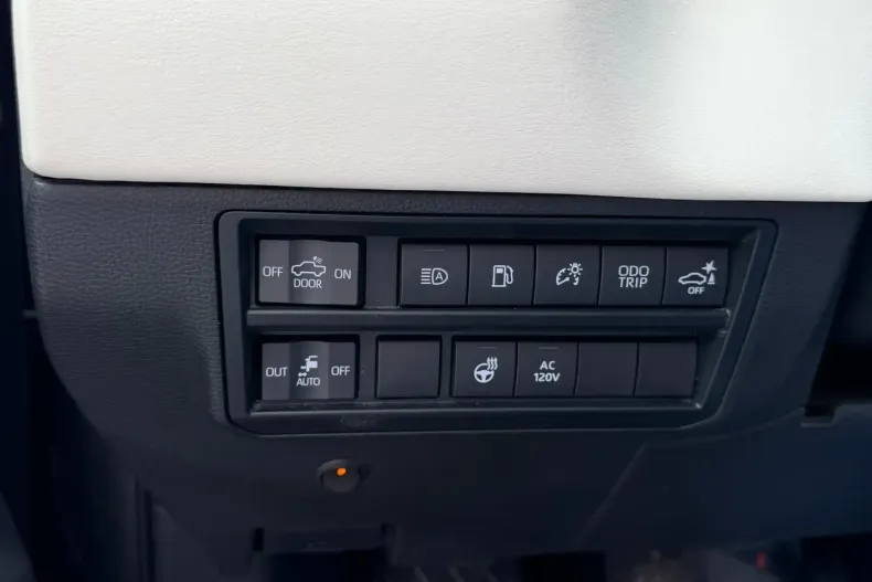 Toyota Tundra din 2023 cu 28.500 km - oferta TOY187898 - foto 35