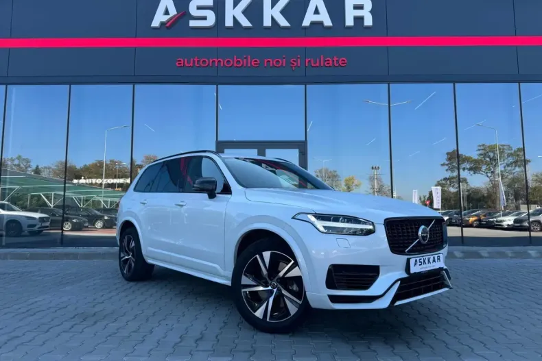 Volvo XC90 din 2021 cu 59.753 km - oferta VOL187904 - foto 3