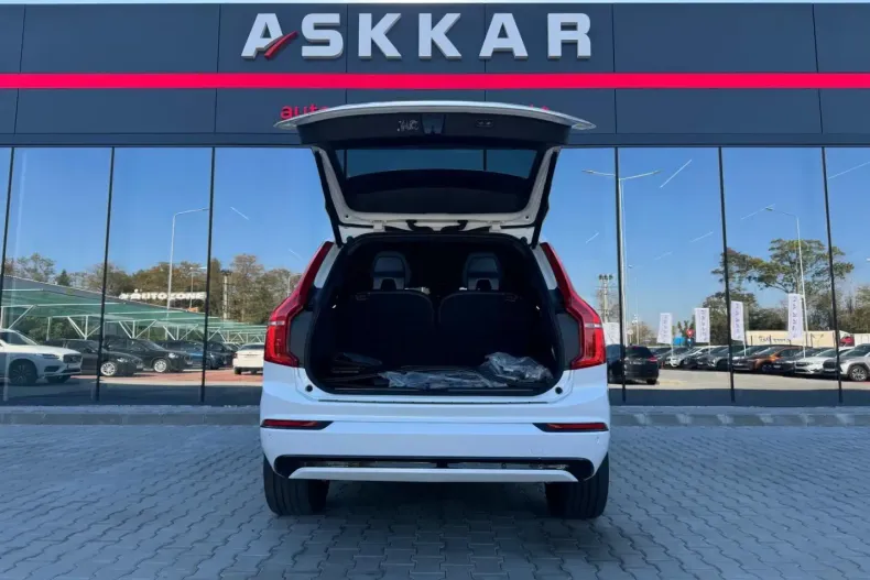 Volvo XC90 din 2021 cu 59.753 km - oferta VOL187904 - foto 5