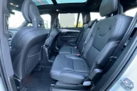 Volvo XC90 din 2021 cu 59.753 km - oferta VOL187904 - foto 13