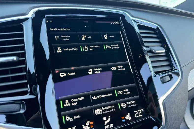 Volvo XC90 din 2021 cu 59.753 km - oferta VOL187904 - foto 19