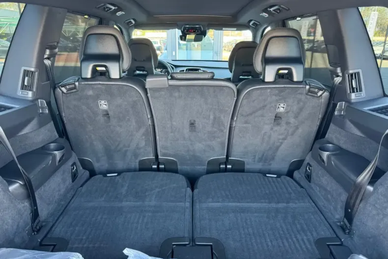 Volvo XC90 din 2021 cu 59.753 km - oferta VOL187904 - foto 28