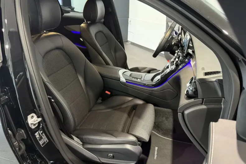 Mercedes-Benz GLC 220 (Clasa GLC) din 2022 cu 42.020 km - oferta MER187912 - foto 8