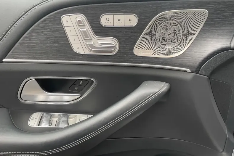 Mercedes-Benz GLE 63 AMG (Clasa GLE) din 2023 cu 65.000 km - oferta MER187922 - foto 15