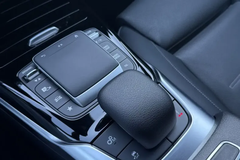 Mercedes-Benz A 45 AMG (Clasa A) din 2021 cu 54.990 km - oferta MER187924 - foto 26