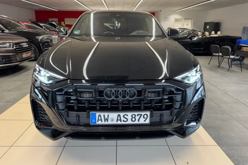 Audi Q8 din 2025 cu 14.000 km - oferta AUD187933 - foto 2