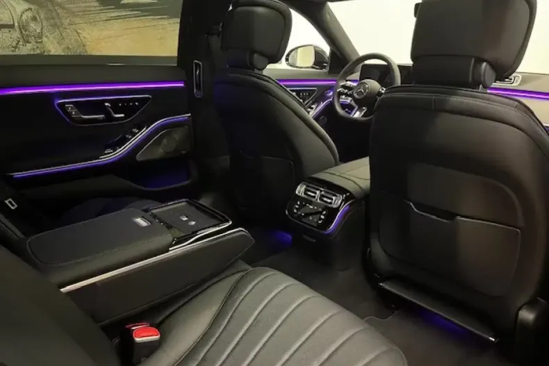 Mercedes-Benz S 580 (Clasa S) din 2024 cu 23.531 km - oferta MER187943 - foto 12