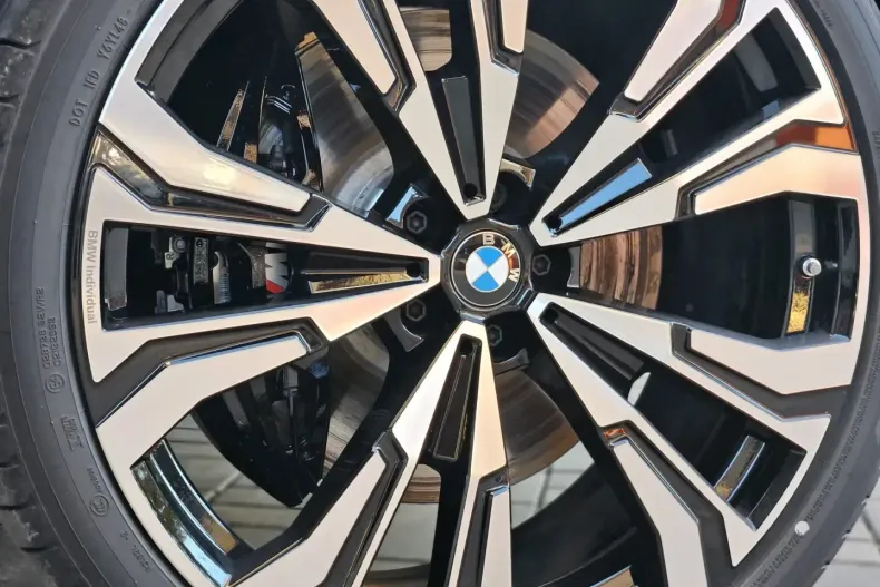 BMW X7 (Seria X) din 2024 cu 97.500 km - oferta BMW187944 - foto 11