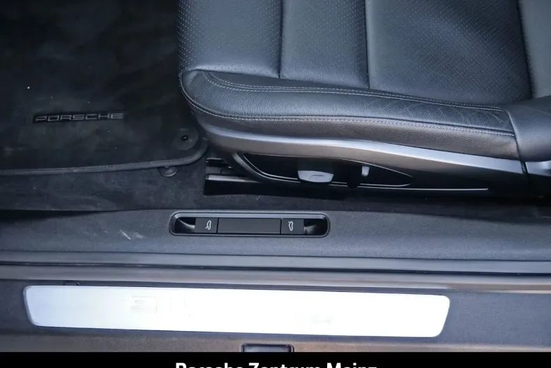 Porsche 992 din 2024 cu 21.432 km - oferta POR187950 - foto 23