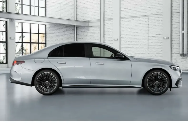 Mercedes-Benz E 220 (Clasa E) din 2025 cu 27.644 km - oferta MER187951 - foto 6