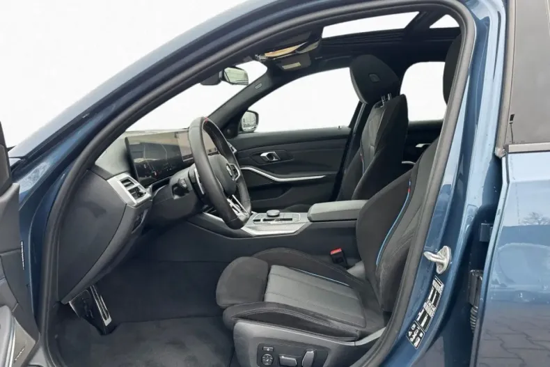 BMW M340i (Modele M) din 2025 cu 19.676 km - oferta BMW187956 - foto 3