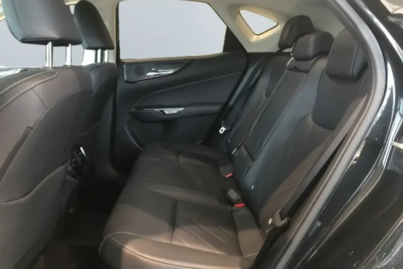 Lexus NX 450h din 2024 cu 29.979 km - oferta LEX187959 - foto 14