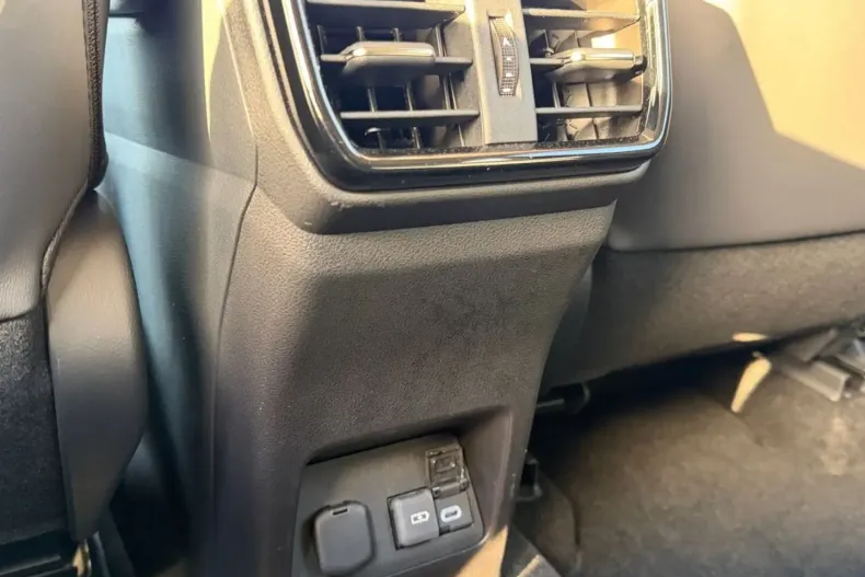 Lexus NX 450h din 2025 cu 13.403 km - oferta LEX187960 - foto 23