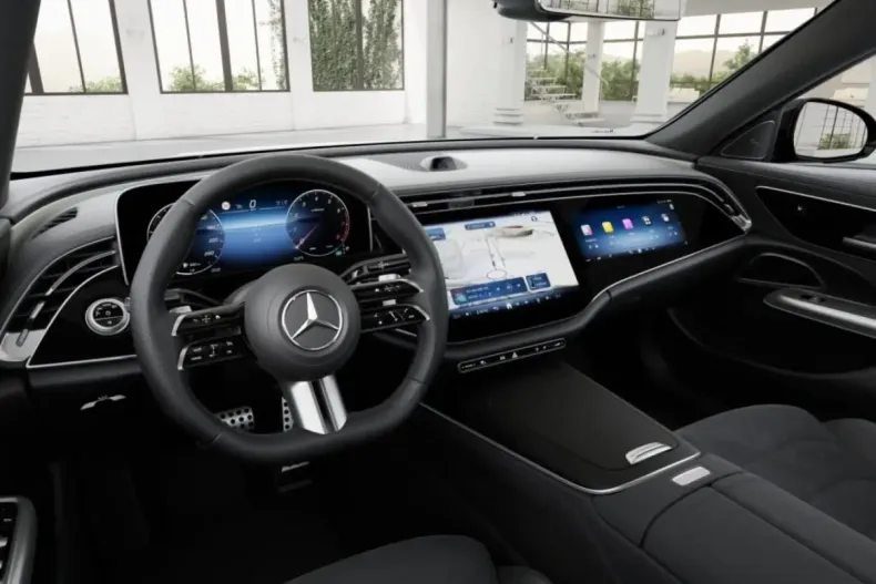 Mercedes-Benz E 200 (Clasa E) din 2024 cu 23.304 km - oferta MER187966 - foto 1