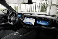 Mercedes-Benz E 200 (Clasa E) din 2024 cu 23.304 km - oferta MER187966 - foto 8