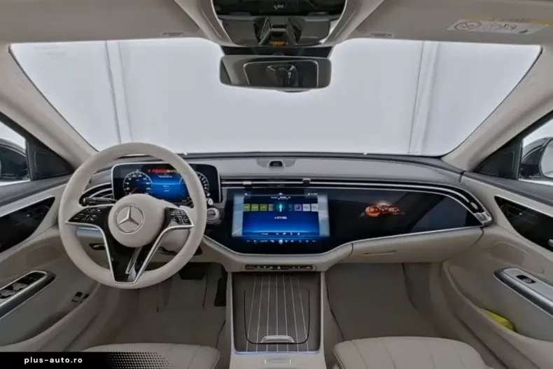 Mercedes-Benz E 300 (Clasa E) din 2024 cu 13.656 km - oferta MER187971 - foto 1