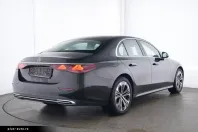 Mercedes-Benz E 300 (Clasa E) din 2024 cu 13.656 km - oferta MER187971 - foto 3