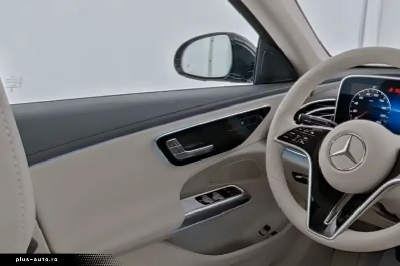 Mercedes-Benz E 300 (Clasa E) din 2024 cu 13.656 km - oferta MER187971 - foto 8