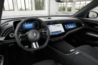 Mercedes-Benz E 200 (Clasa E) din 2024 cu 20.717 km - oferta MER187972 - foto 1