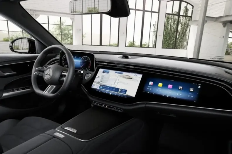 Mercedes-Benz E 200 (Clasa E) din 2024 cu 20.717 km - oferta MER187972 - foto 8