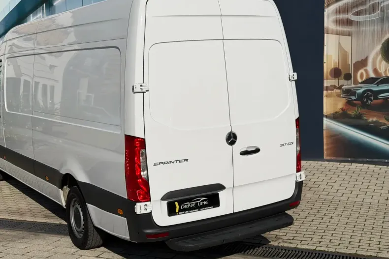 Mercedes-Benz Sprinter din 2023 cu 60.987 km - oferta MER187974 - foto 8