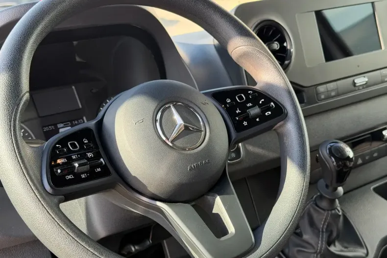 Mercedes-Benz Sprinter din 2023 cu 60.987 km - oferta MER187974 - foto 10