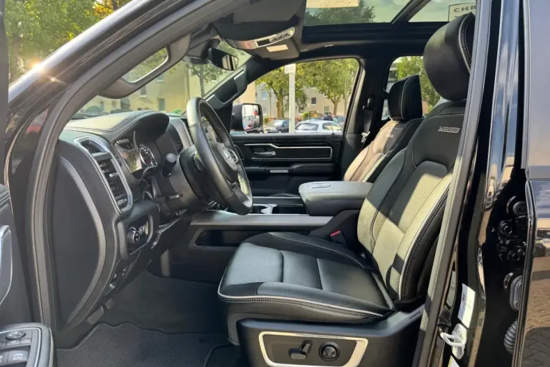 Dodge RAM din 2023 cu 13.900 km - oferta DOD187976 - foto 13