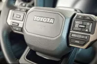Toyota Land Cruiser din 2025 cu 2.000 km - oferta TOY187981 - foto 8