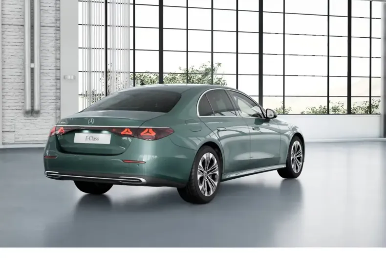 Mercedes-Benz E 300 (Clasa E) din 2024 cu 6.611 km - oferta MER187985 - foto 5