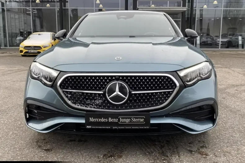 Mercedes-Benz E 200 (Clasa E) din 2024 cu 11.841 km - oferta MER187986 - foto 2