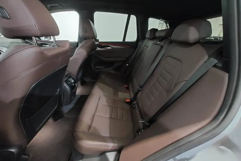 BMW X3 (Seria X) din 2023 cu 40.200 km - oferta BMW187989 - foto 11