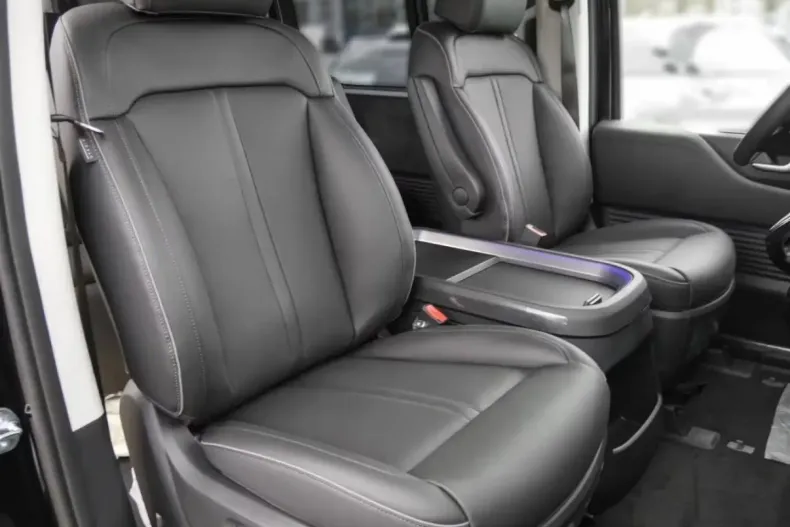 Hyundai STARIA din 2025 cu 10 km - oferta HYU187990 - foto 5