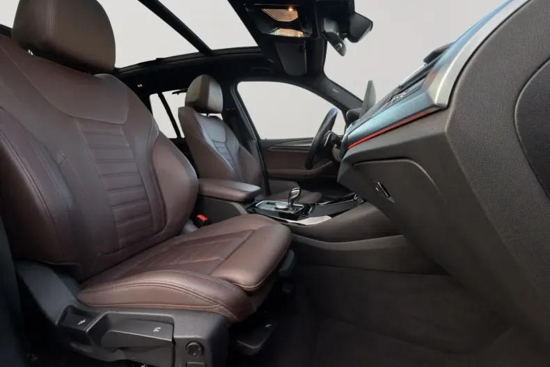 BMW X3 (Seria X) din 2024 cu 68.200 km - oferta BMW187992 - foto 19