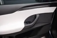 Tesla Model X din 2023 cu 16.100 km - oferta TES187996 - foto 34