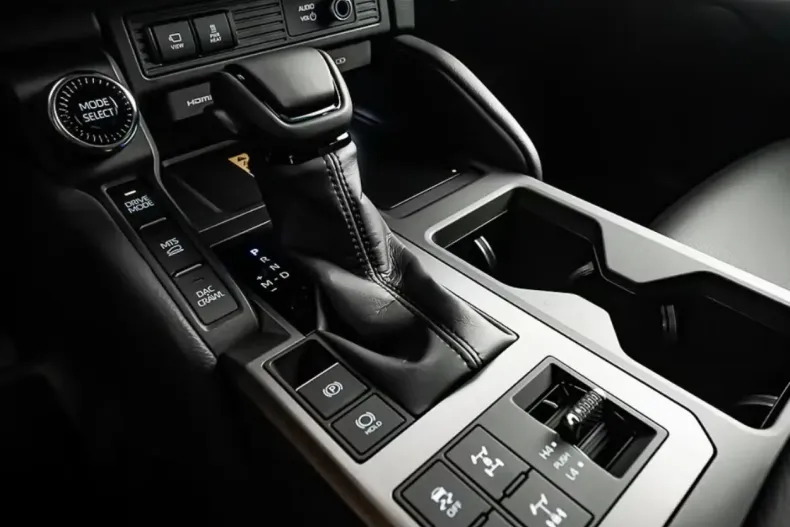 Toyota Land Cruiser din 2026 cu 50 km - oferta TOY187997 - foto 8