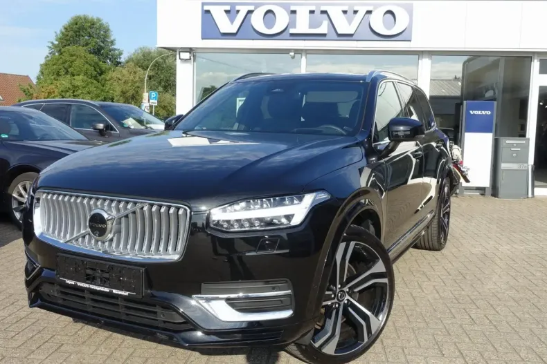 Volvo XC90 din 2024 cu 26.100 km - oferta VOL188001 - foto 1