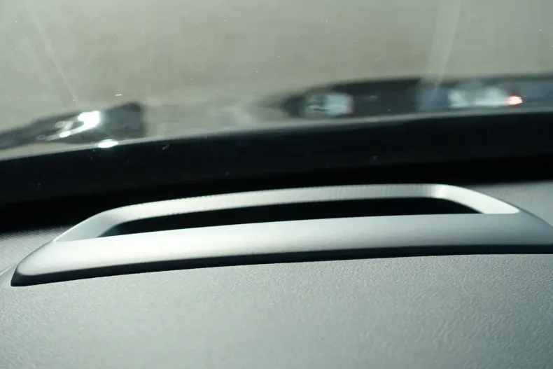 Volvo XC90 din 2024 cu 26.100 km - oferta VOL188001 - foto 16