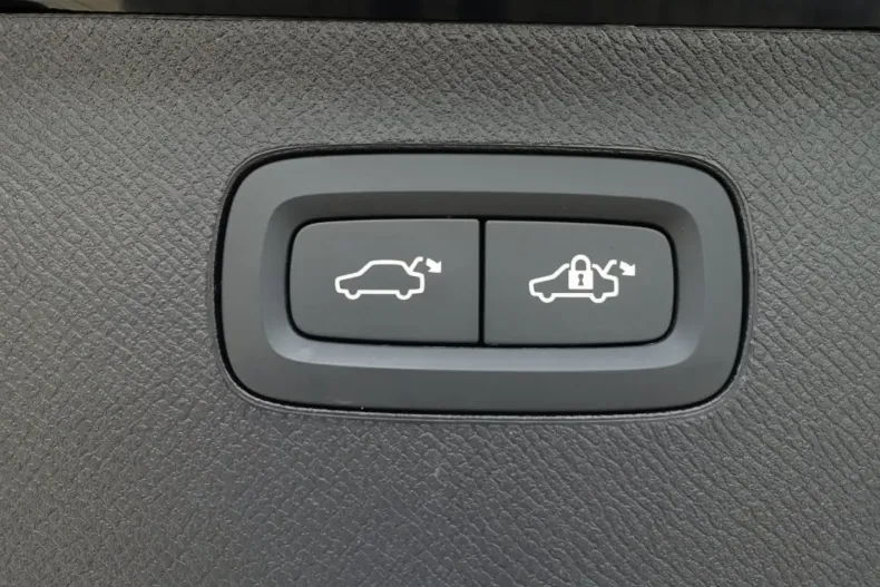 Volvo XC90 din 2024 cu 26.100 km - oferta VOL188001 - foto 28