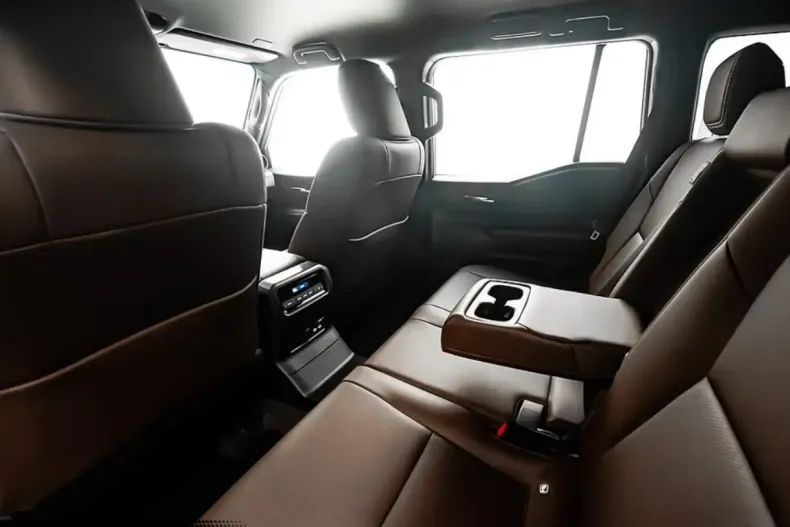 Toyota Land Cruiser din 2026 cu 50 km - oferta TOY188002 - foto 10