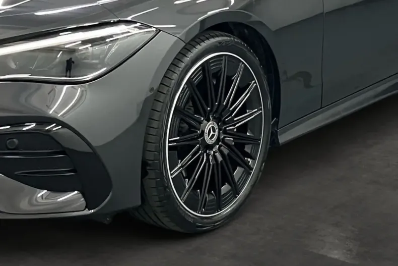 Mercedes-Benz CLE 200 (Clasa CLE) din 2024 cu 3.789 km - oferta MER188007 - foto 7