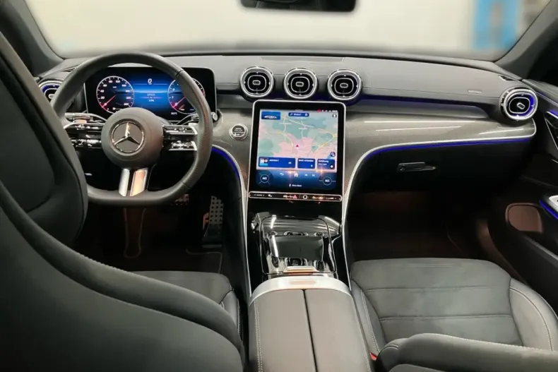 Mercedes-Benz CLE 200 (Clasa CLE) din 2024 cu 3.789 km - oferta MER188007 - foto 11