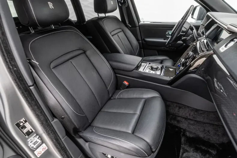 Rolls-Royce Cullinan din 2022 cu 35.155 km - oferta ROL188016 - foto 24