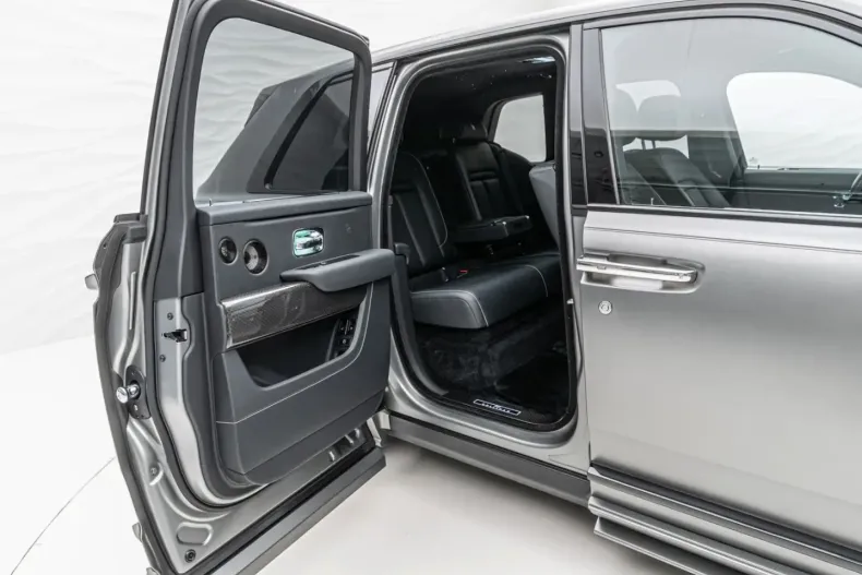 Rolls-Royce Cullinan din 2022 cu 35.155 km - oferta ROL188016 - foto 37