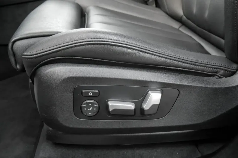 BMW X5 (Seria X) din 2022 cu 64.005 km - oferta BMW188020 - foto 13