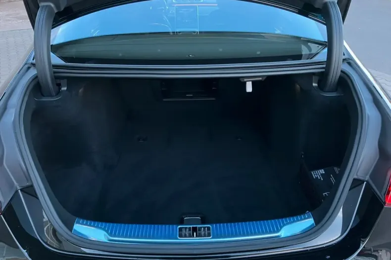 Mercedes-Benz S 450 (Clasa S) din 2024 cu 9.100 km - oferta MER188025 - foto 9