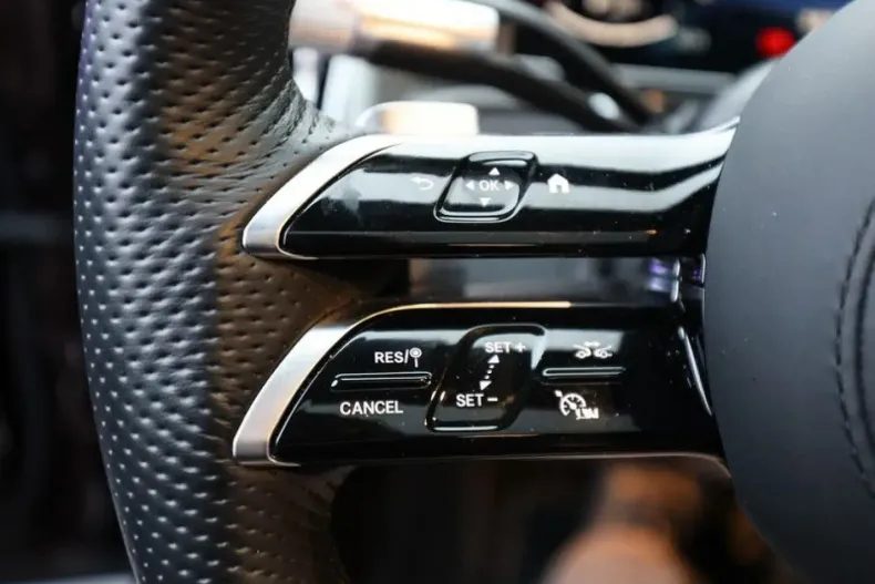 Mercedes-Benz S 400 (Clasa S) din 2024 cu 12.783 km - oferta MER188028 - foto 17