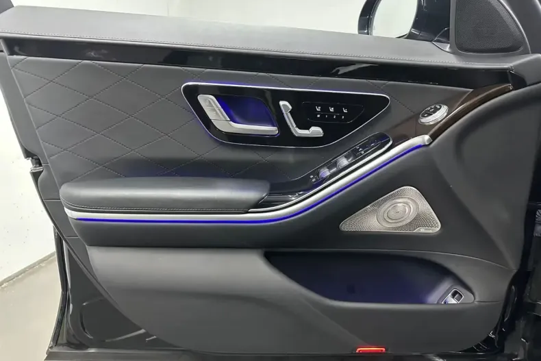 Mercedes-Benz S 450 (Clasa S) din 2022 cu 48.500 km - oferta MER188032 - foto 20