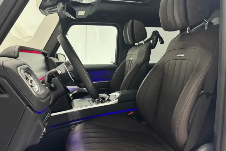 Mercedes-Benz G 63 AMG (Clasa G) din 2023 cu 8.900 km - oferta MER188033 - foto 9