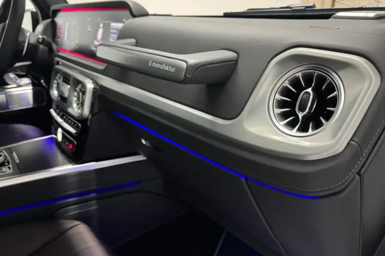 Mercedes-Benz G 63 AMG (Clasa G) din 2023 cu 8.900 km - oferta MER188033 - foto 22